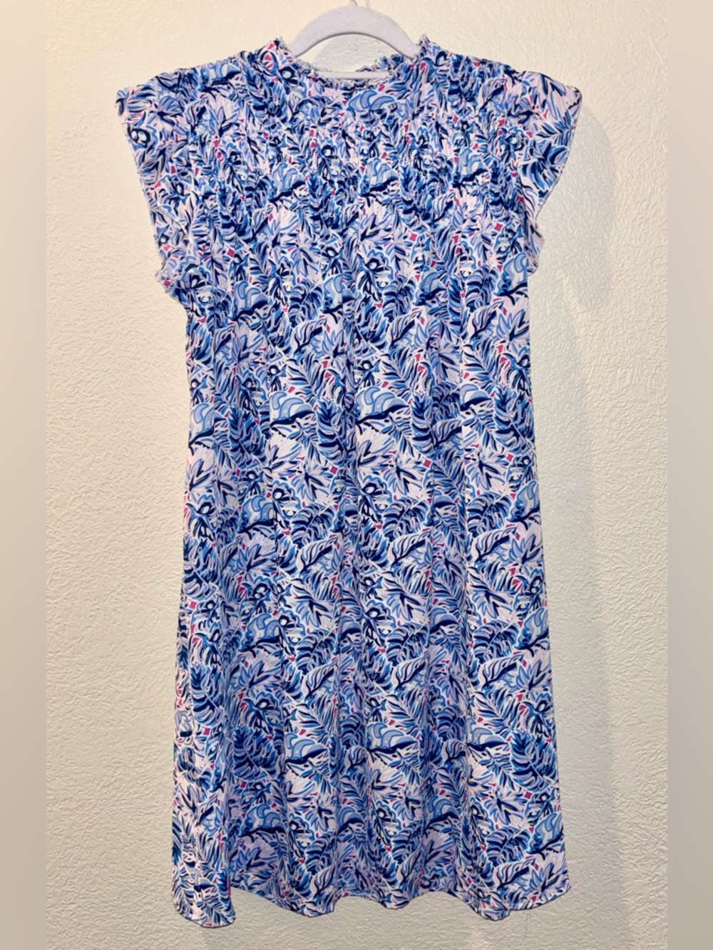 Simply Southern Leaf collection blue & pink smock neck dress size medium